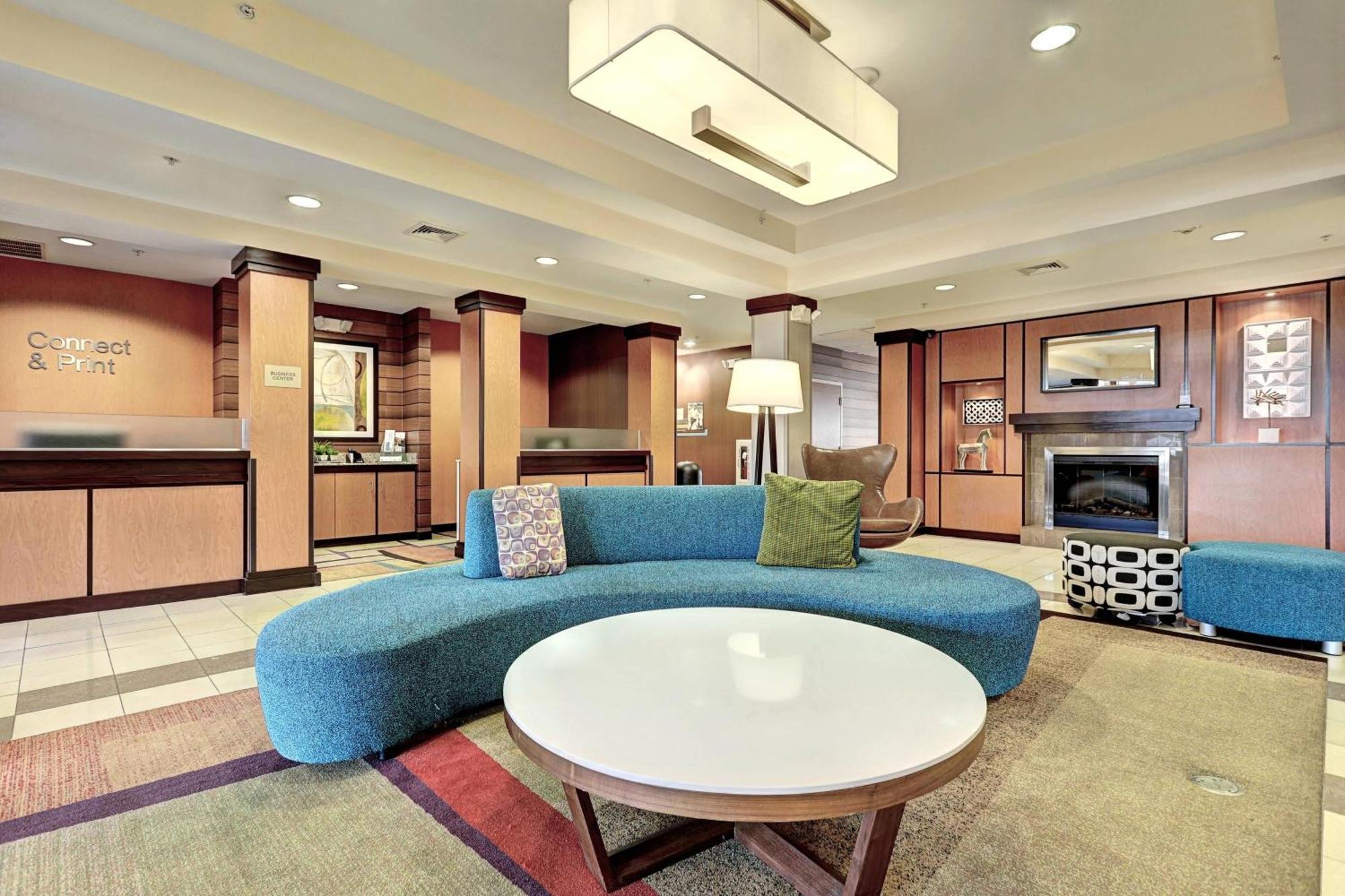 Fairfield Inn & Suites By Marriott Edison - South Plainfield מראה חיצוני תמונה
