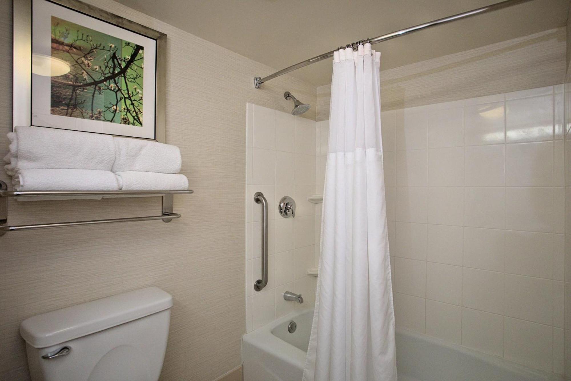 Fairfield Inn & Suites By Marriott Edison - South Plainfield מראה חיצוני תמונה