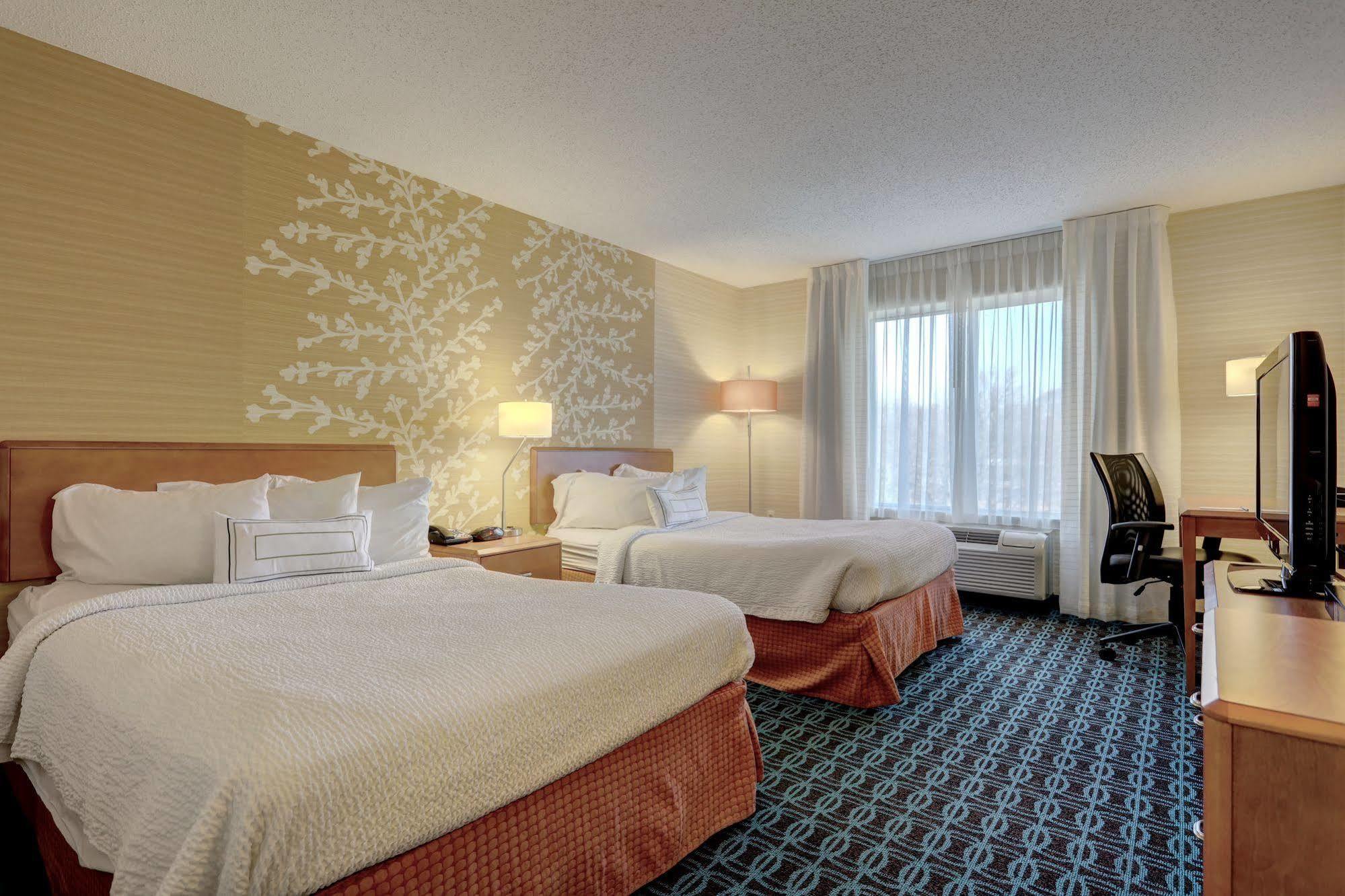 Fairfield Inn & Suites By Marriott Edison - South Plainfield מראה חיצוני תמונה
