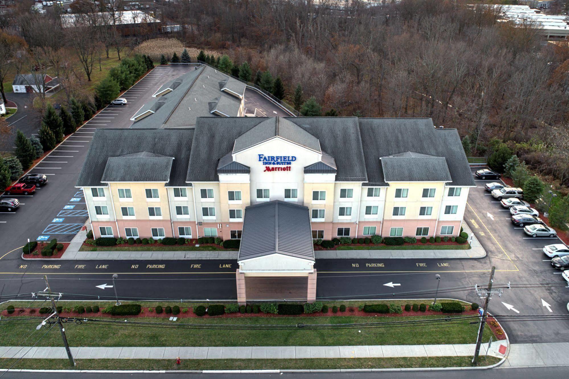 Fairfield Inn & Suites By Marriott Edison - South Plainfield מראה חיצוני תמונה